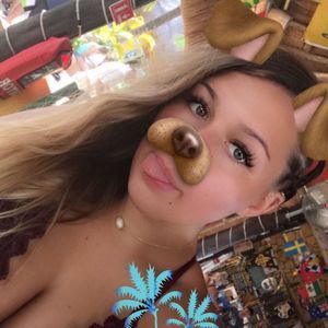 Meet your Posher, Mackenzie